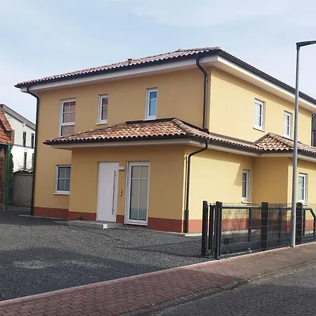 Miniapartment In Erlensee, Mit Privatem Parkplatz Apartment *